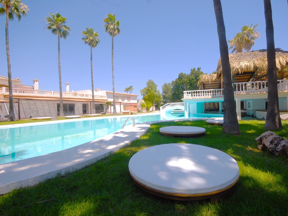 Tu&Me Resort - Adults Only Gandia Exterior photo