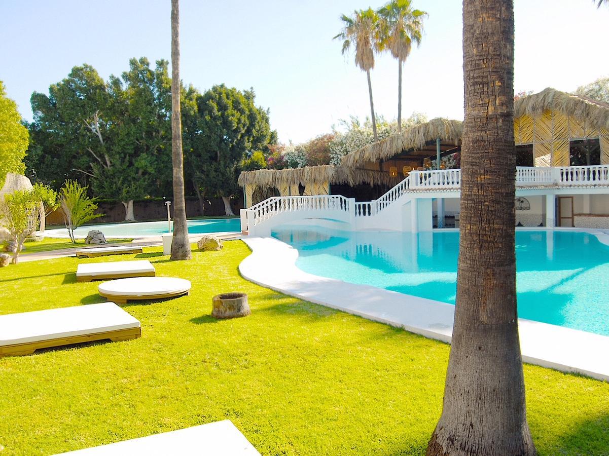 Tu&Me Resort - Adults Only Gandia Exterior photo